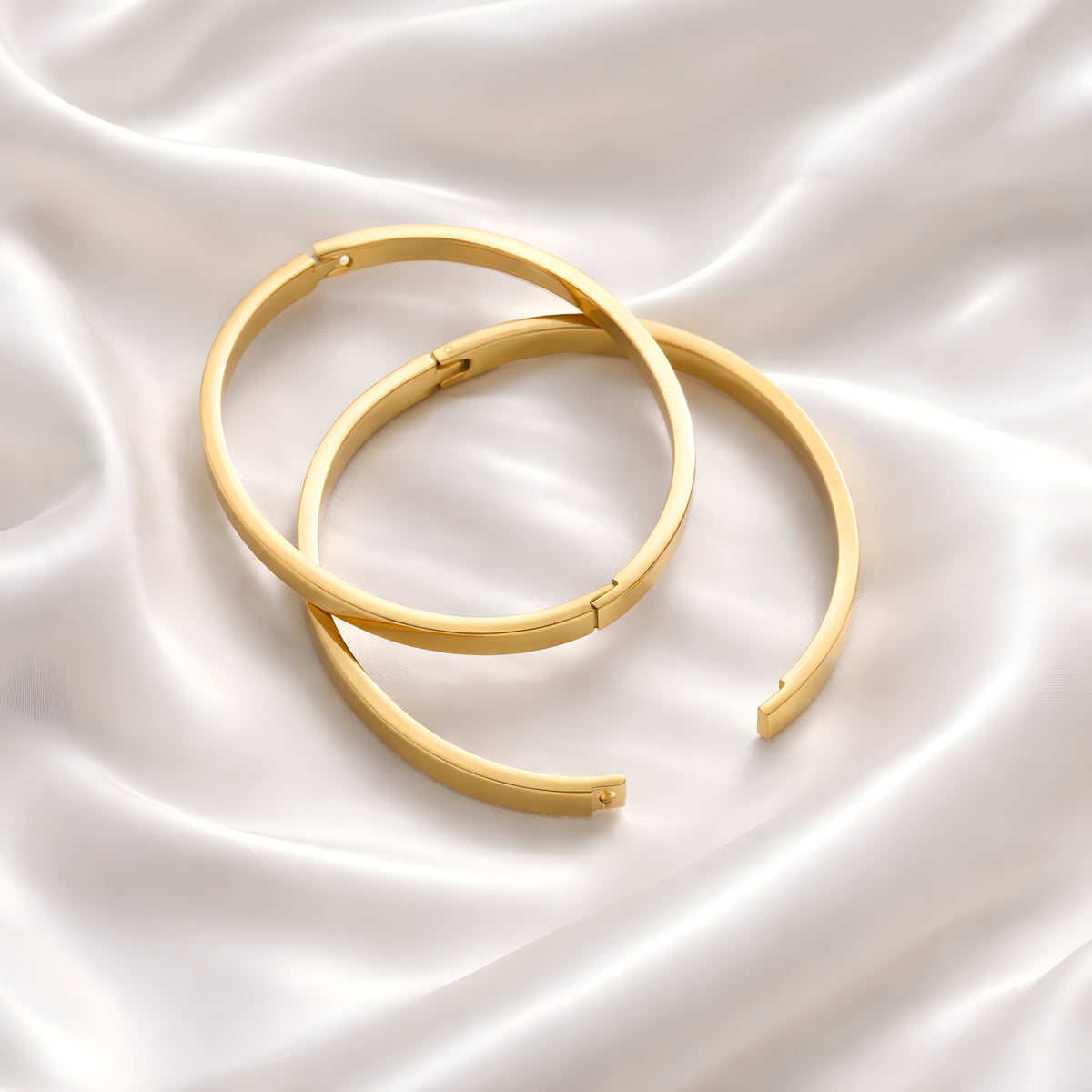 Klassisch-Zeitloser Armreif – Edelstahl vergoldet Gelbgold | Sucre Fine Jewelry