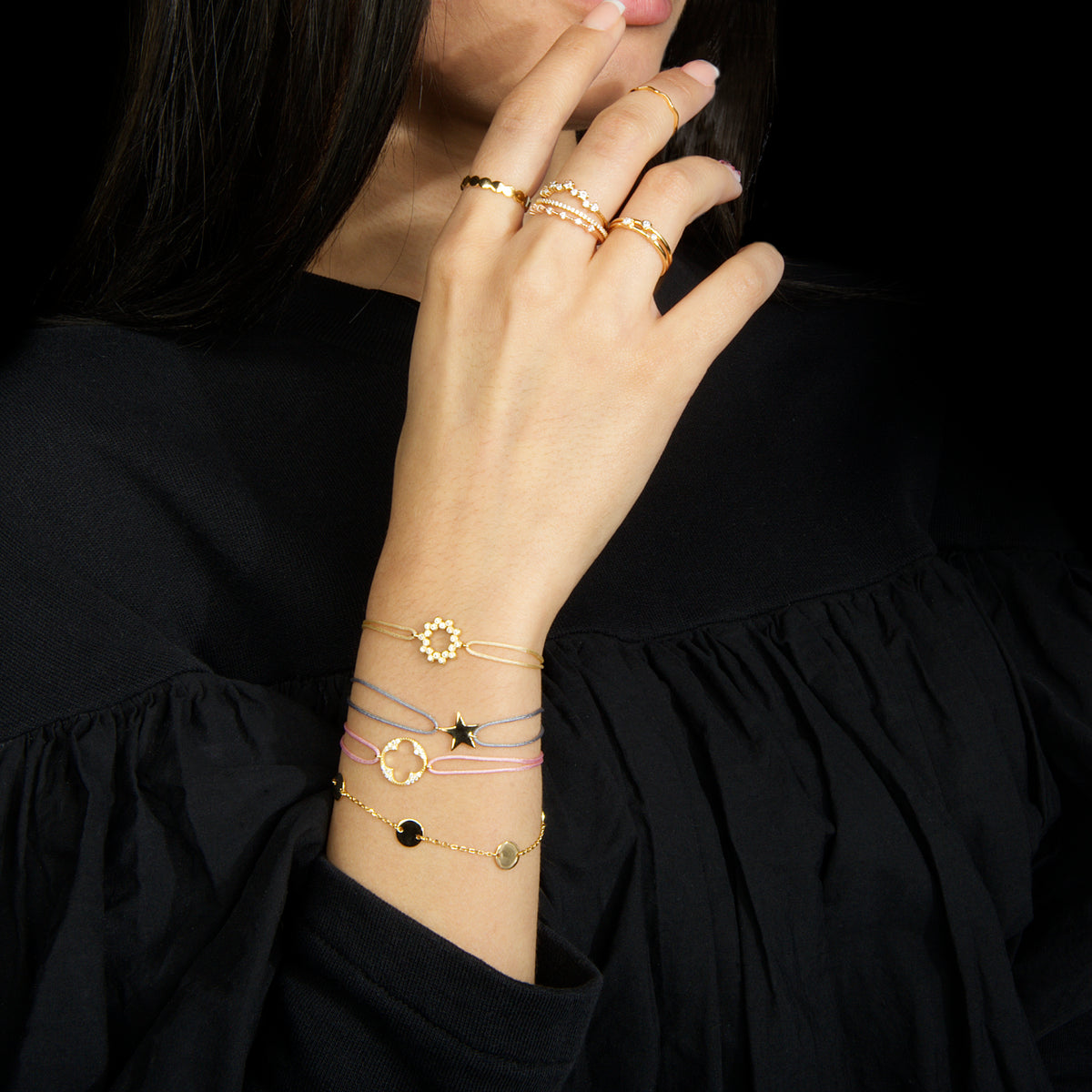 Ring Memory Crystal Roségold vergoldet getragen | Sucre Fine Jewelry