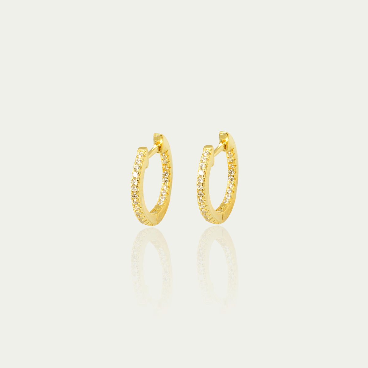 Klappcreole Glam klein – 925 Sterling Silber 18K Gelbgold vergoldet, 1,5 cm Durchmesser | Sucre Fine Jewelry