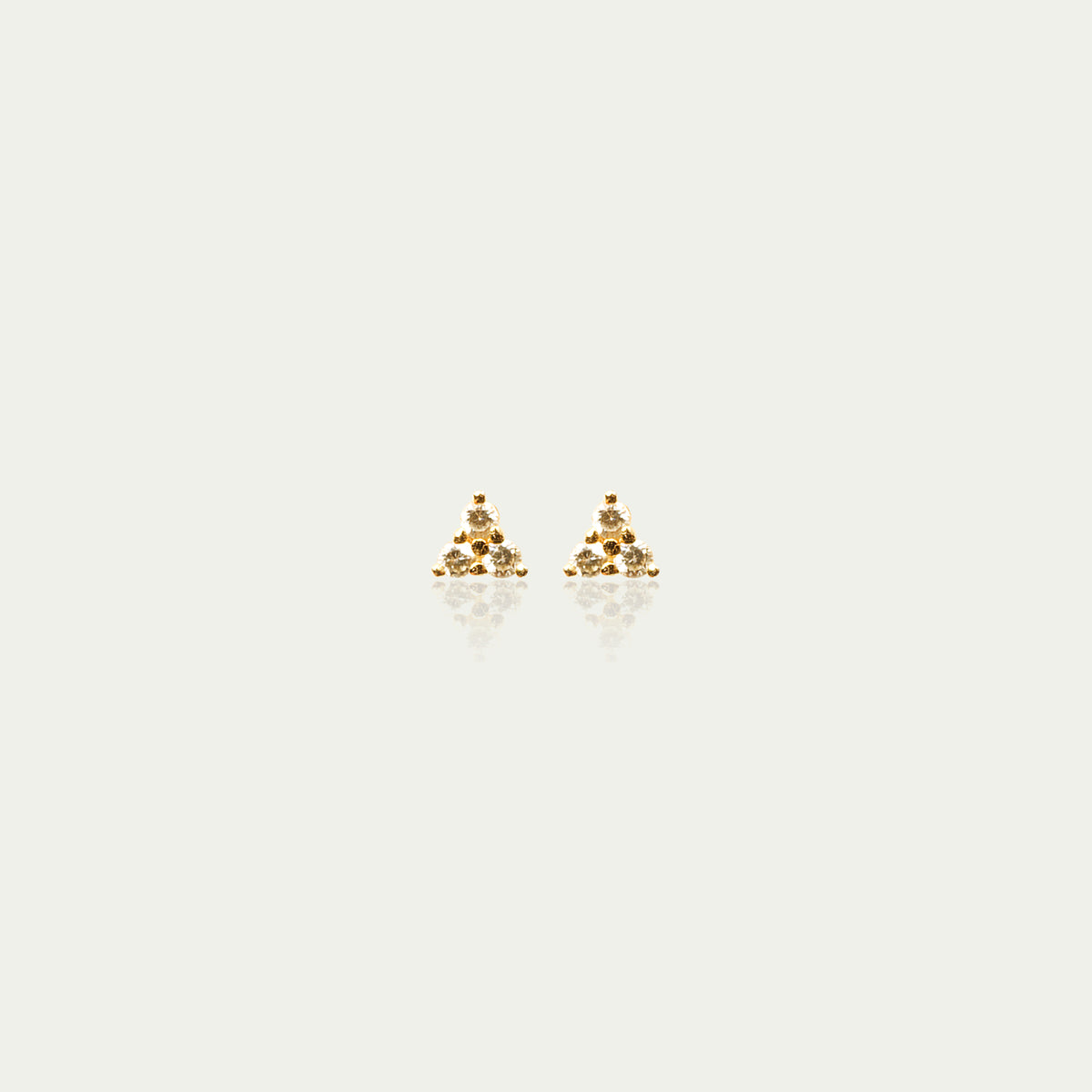 Ohrstecker Shiny Triangle – 925 Sterling Silber 18K Gelbgold vergoldet | Sucre Fine Jewelry