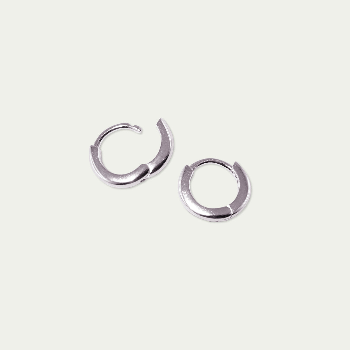 Klappcreole Pure Mini 0,6cm – 925 Sterling Silber | Sucre Fine Jewelry