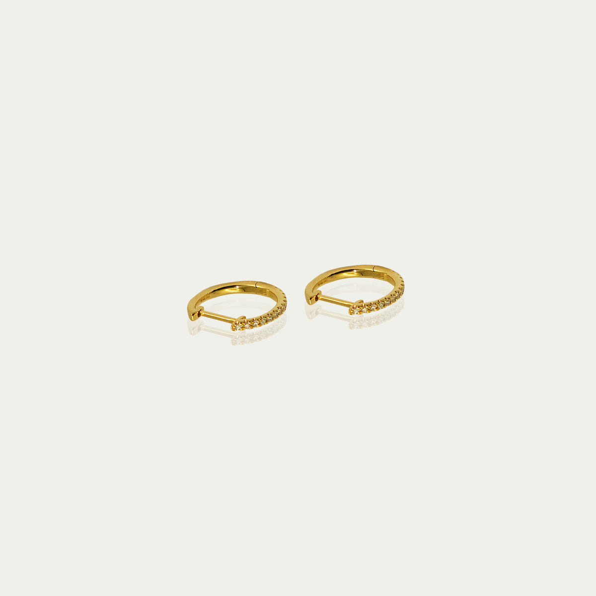 Creole Rund S mit Diamanten – 18K Gelbgold | Sucre Fine Jewelry