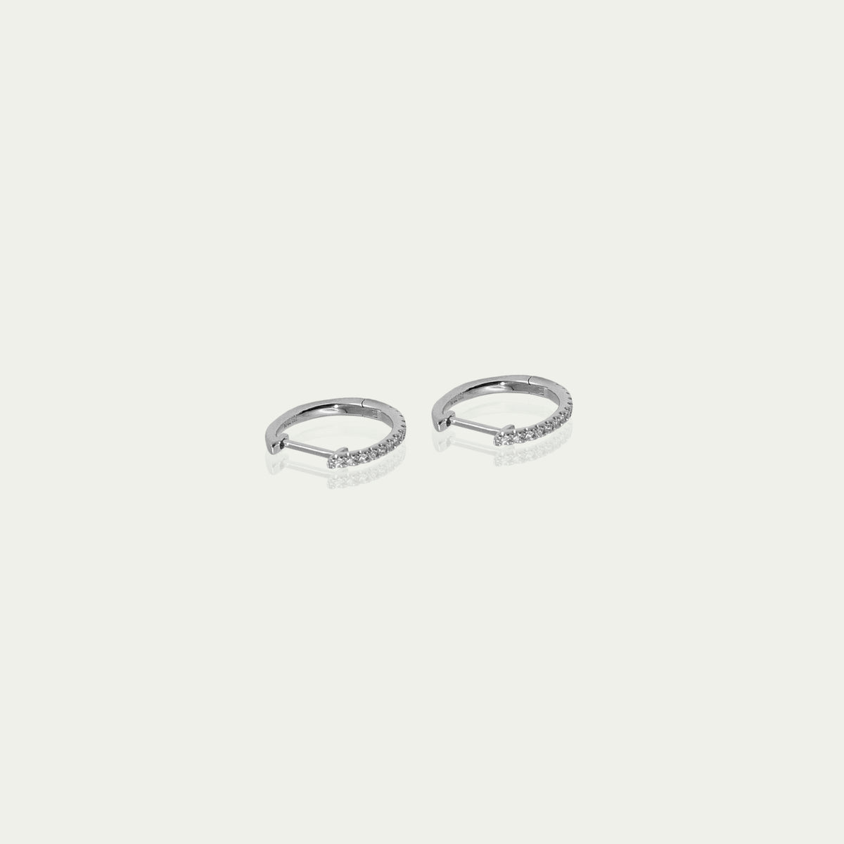 Creole Rund S mit Diamanten – 18K Weißgold | Sucre Fine Jewelry