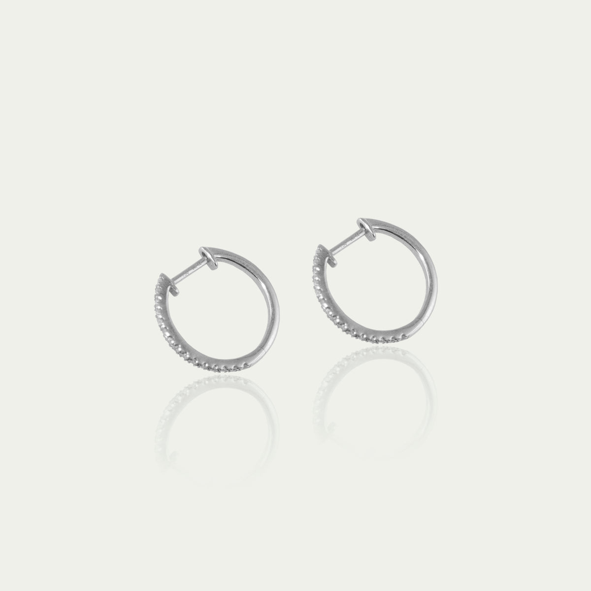 Creole Rund mit Diamanten – 18K Weißgold | Sucre Fine Jewelry