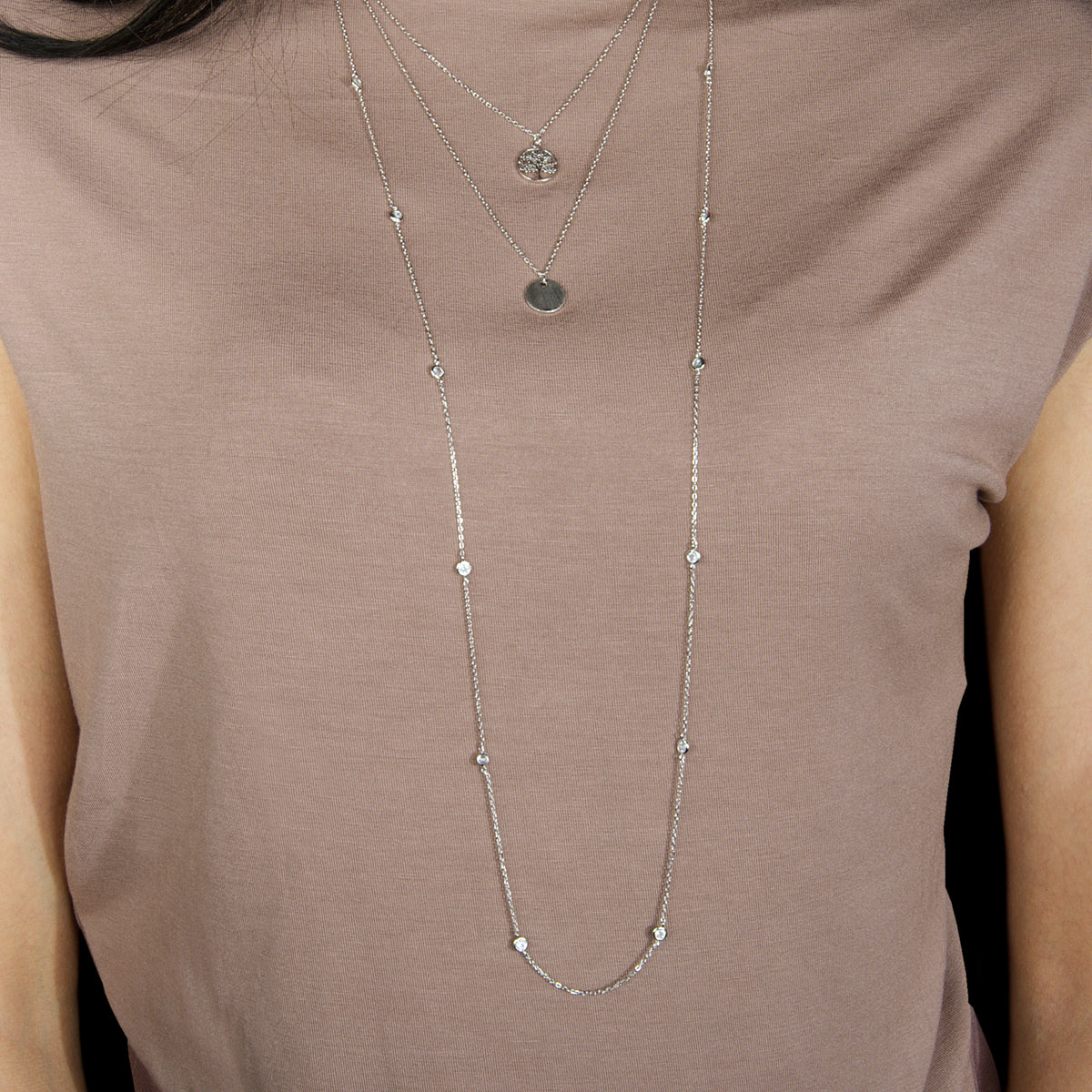 Halskette Lebensbaum Gelbgold vergoldet getragen | Sucre Fine Jewelry