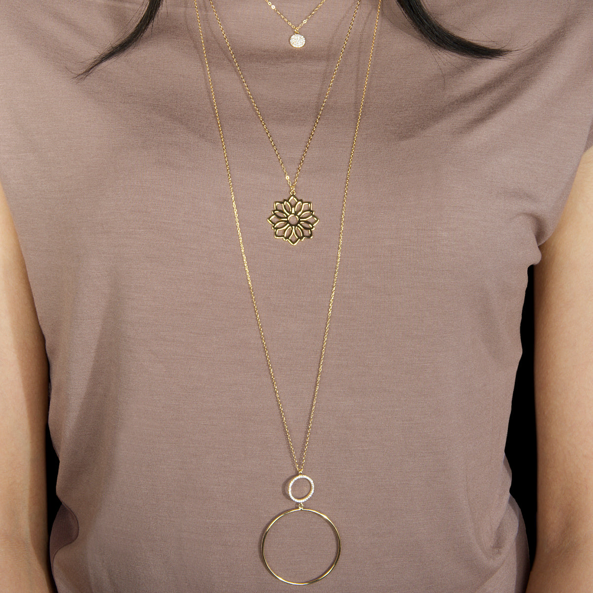 Halskette Lotus Sterling Silber getragen | Sucre Fine Jewelry