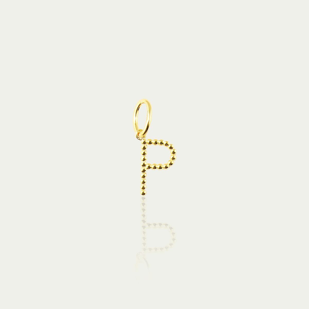 Buchstabe P Anhänger mit kleinen Kugeln – 925 Sterling Silber 18K Gelbgold vergoldet | Sucre Fine Jewelry