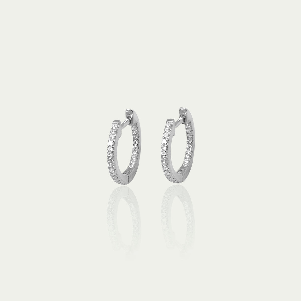 Klappcreole Glam klein, Sterling Silber, 1,5 cm Durchmesser – 925 Silber rhodiniert – Sucre Fine Jewelry