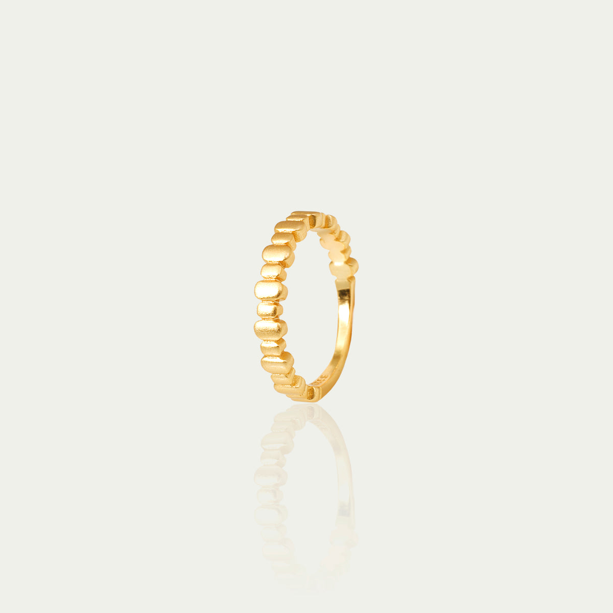 Ring Frosted Oval Disc – 925 Sterling Silber 18K Gelbgold vergoldet | Sucre Fine Jewelry
